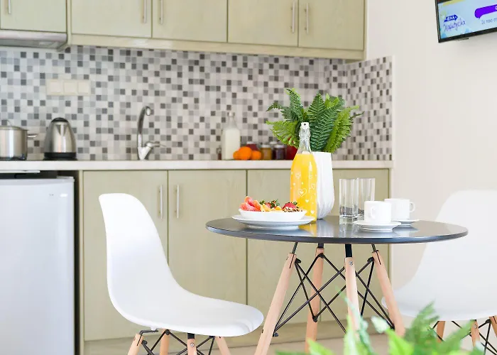 Sweet Naxos Aparthotel 3*