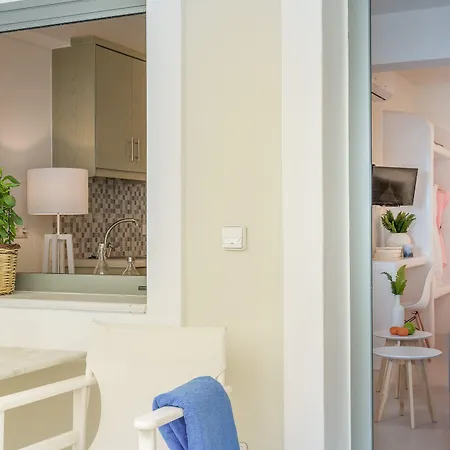 Sweet Naxos Apartahotel 3*