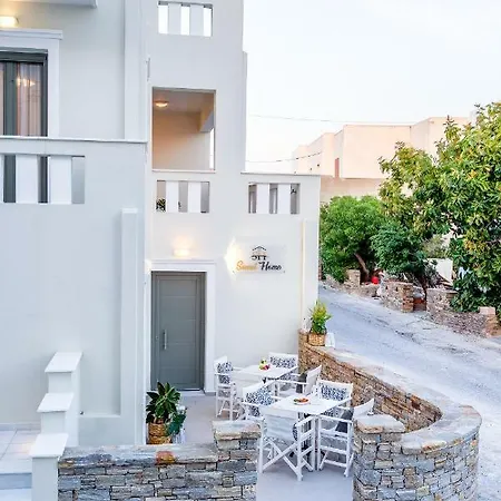 Sweet Naxos Apartahotel